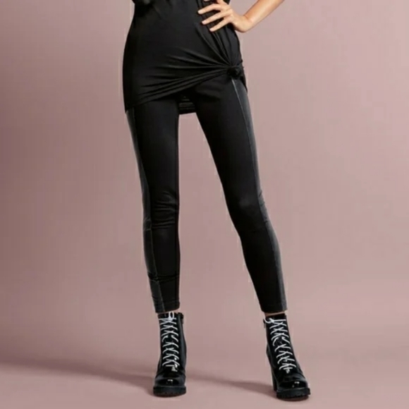 Black Top and Leather Leggings with Red Scarf - Picture 2 of 7